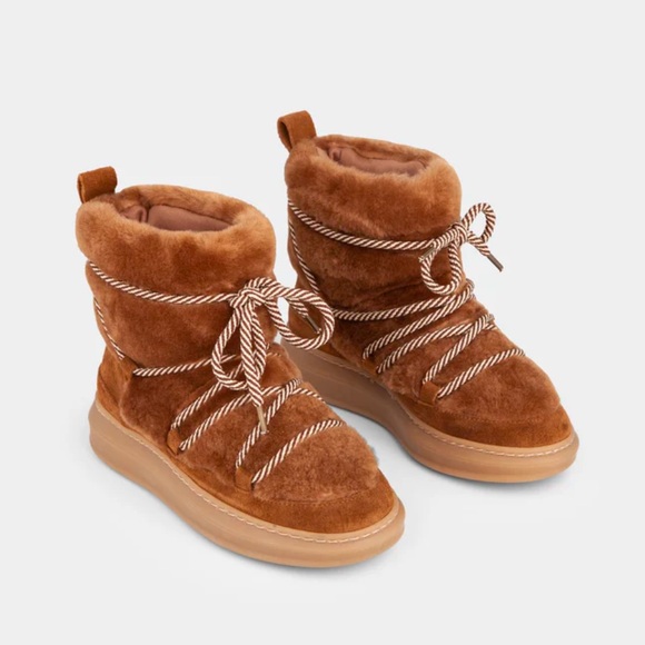 Ivylee Shoes - NEW Ivylee Copenhagen wool / shearling boots, size 8.5